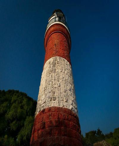 The Oyster Rocks lighthouse